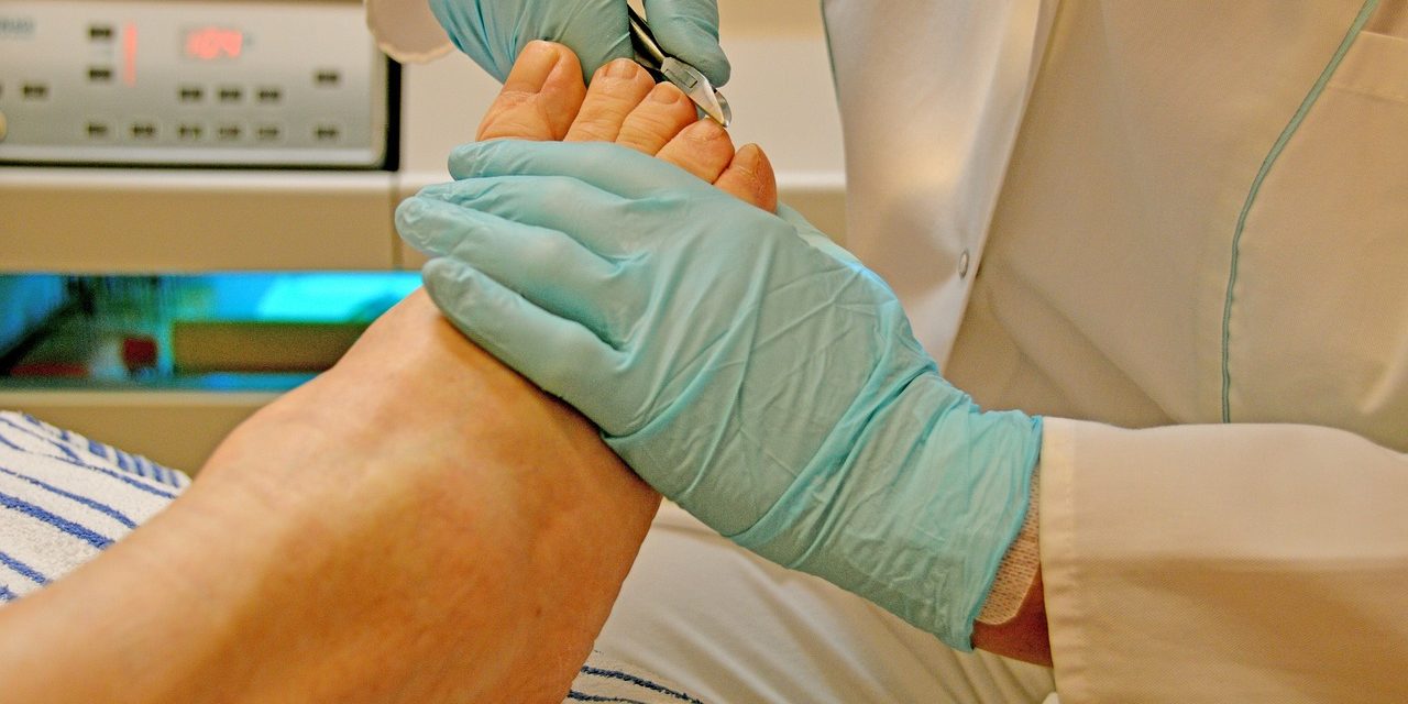 fupflege-5012705_1280